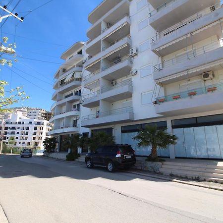 Eduart Apartments 2 Sarandë Exteriör bild