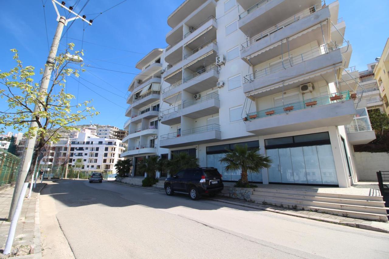 Eduart Apartments 2 Sarandë Exteriör bild