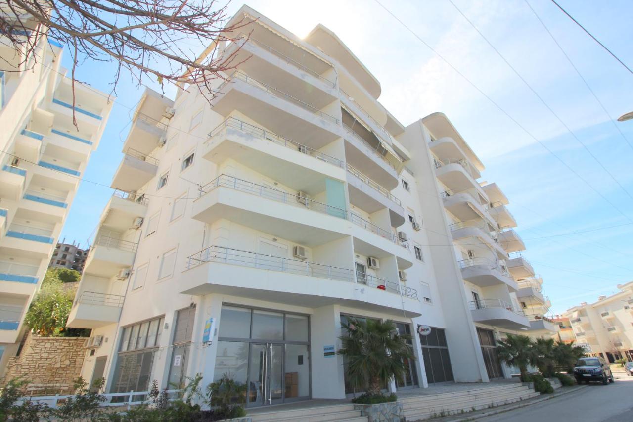 Eduart Apartments 2 Sarandë Exteriör bild