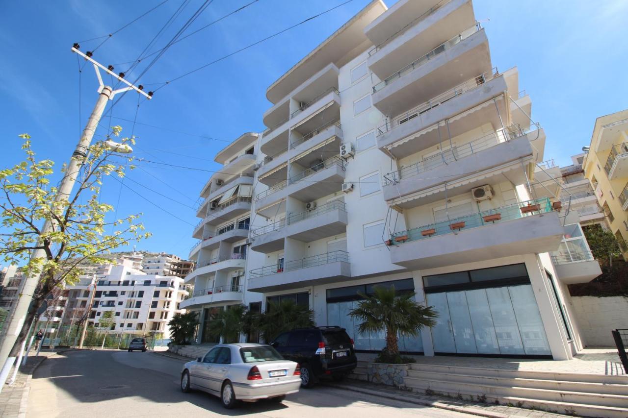 Eduart Apartments 2 Sarandë Exteriör bild